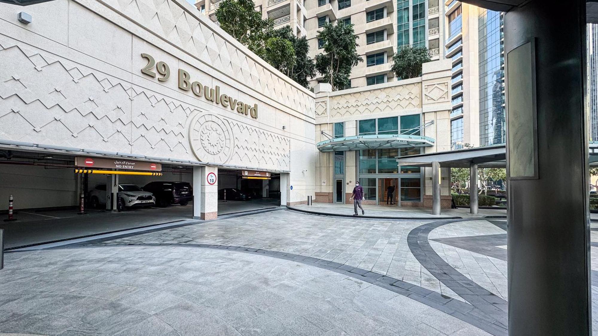 Apartment The Boulevard Luxury Near Burj Khalifa Dubai