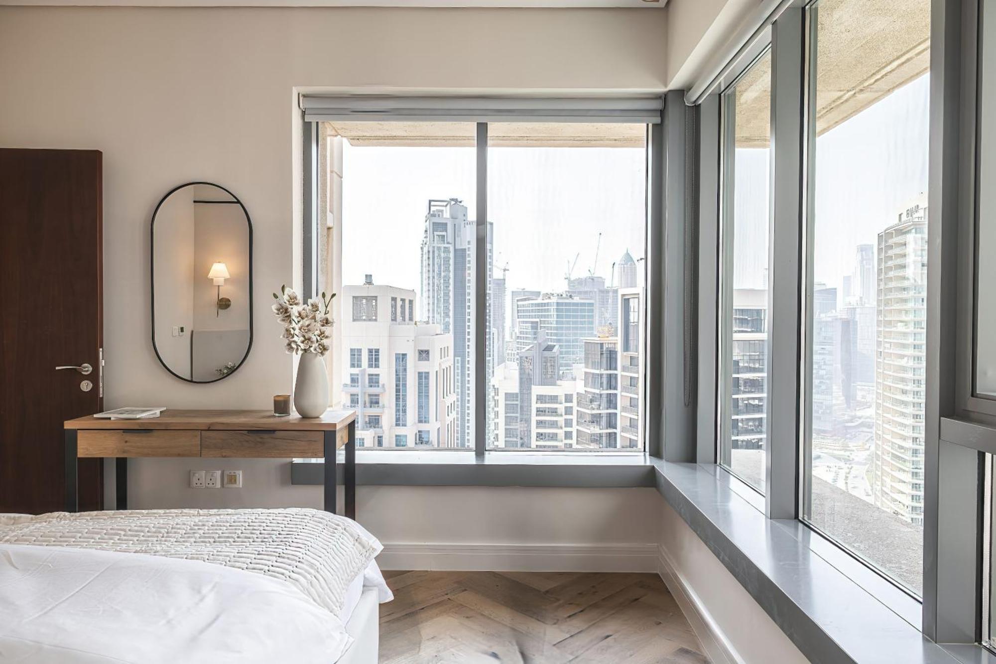 The Boulevard Luxury Near Burj Khalifa Apartment